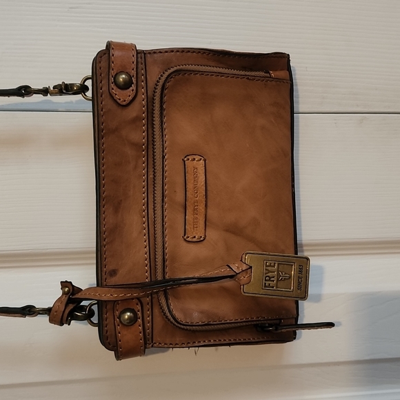 Frye Tan Leather Crossbody Bag - Picture 5 of 14